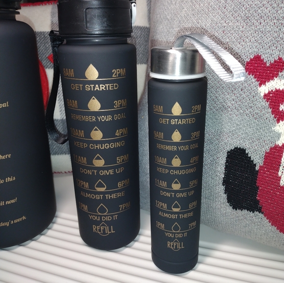 3 BLACK w/Gold writing Water Bottles Set: 64oz, 25oz, 10oz, All with Handles - Picture 6 of 16
